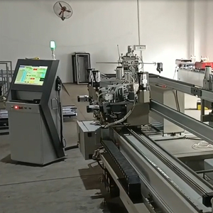 Línea de Producción CNC de Cuatro Cabezas para Unión de Esquinas, Rodamiento de Motor de Alta Rigidez para Perfiles de Ventanas y Puertas de PVC y Aluminio de Varios Tipos - Product Image 4