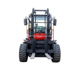 מלגזה HT-CPD3.5T 4X4 לשטח קשה, כושר נשיאה 3500 ק\\\"ג, לטיפול בחומרים בשטח - Product Image 6