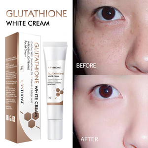 Crema Facial Blanqueadora Intensiva con Glutatión, Antiarrugas, con Vitamina C y Ácido Kójico para Todo Tipo de Piel - Product Image 3