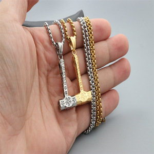 Collier avec pendentif marteau, motif de fleurs en argent tibétain, bijoux cadeau unisexe - Product Image 4