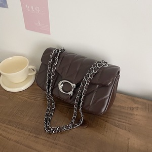 Sac bandoulière rétro en PU véritable pour femme, petit format, avec deux chaînes et fermeture éclair, nouveau modèle <span class=keywords><strong>printemps</strong></span> 2026, populaire auprès des influenceurs - Product Image 6