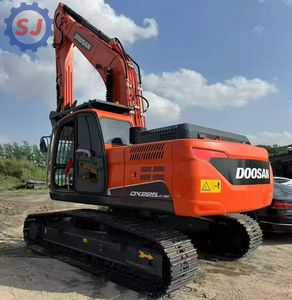 รถขุดตีนตะขาบ Doosan DX225LC-9C ขนาด 22 ตัน พร้อมบุ้งกี๋ขุด - Product Image 1