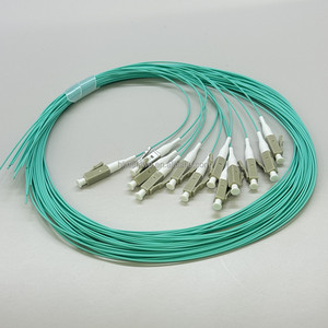 Pigtail de Fibra Óptica de Alto Rendimiento LC/UPC G652D OM2 OM3 OM4 Multimodo 0.9mm LSZH - Product Image 5