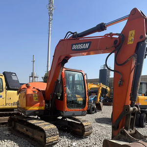 8.5TON DX85-9C Doosan รถขุดมือสองพร้อมเครื่องพ่นสีเดิม EPA - Product Image 1