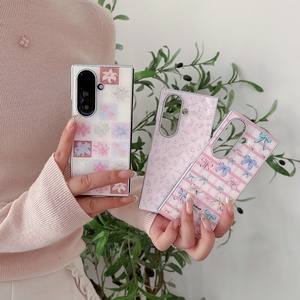 Étui de téléphone pliable personnalisé pour Samsung Z Fold <span class=keywords><strong>8</strong></span> 7 6, coque arrière en verre trempé, design dessin animé, coque antichoc Ice Touch - Product Image 2