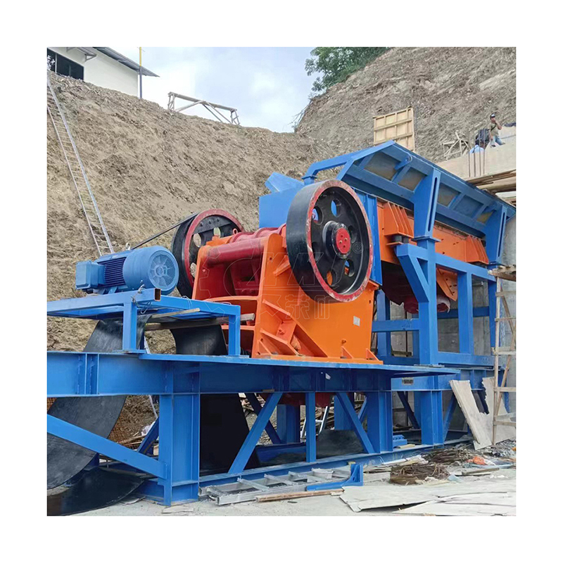 Mobile Crusher Machine Plant Supplier Price
