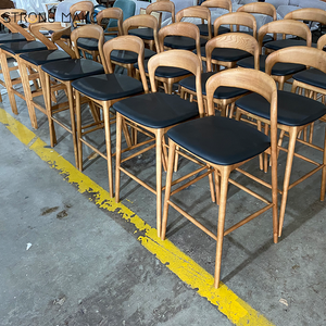 Silla alta de barra de madera de cuero moderno de lujo nórdico, taburete Industrial de nogal, taburete de <span class=keywords><strong>Bar</strong></span> de altura de mostrador para restaurante - Product Image 6