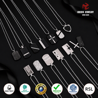 Collier pendentif croix géométrique en acier inoxydable pour homme, micro-pavé en fibre de carbone CZ, croix noire argentée, minimaliste, hypoallergénique