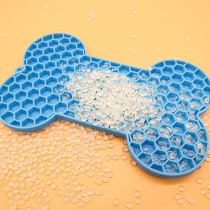 Fabricant personnalisé de tapis de lécher pour chien en silicone pour alimentation lente avec ventouses - Product Image 3