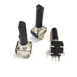 FANRUI Marka Fabrikası 9mm 10k %20 Karbon Film DC20V <span class=keywords><strong>3</strong></span>-pin Plastik Mil Dikey Montaj PCB Lineer Döner Potansiyometre - Product Image 1