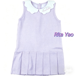 Vestito Estivo da Bambina in Maglia Rosa a Quadretti con Colletto Smerlato, Senza Maniche, con Pieghe e Ricami, Abito Casual - Product Image 2
