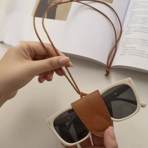 Hongdae Onni moda occhiali da sole portatili Slip-Proof tracolla collana appendiabiti per occhiali parti per viaggi - Product Image 1