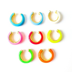 Boucles <span class=keywords><strong>d</strong></span>'oreilles en émail plaqué or pour femmes et filles, 1 pièce, bijoux tendance, couleur bonbon, émail néon coloré - Product Image 2