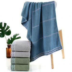 Serviette de bain extra-épaisse en gros, 100% coton, super absorbante, séchage rapide, broderie luxueuse, pour hôtels, spas, maison - Product Image 4