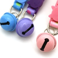 Collier réglable pour chien et chat en polyester, motif à pois, couleur unie, avec clochette et boucle de fermeture, multicolore