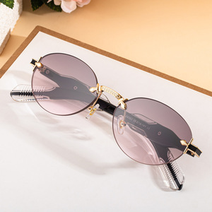 Gafas de sol ovaladas personalizadas sin montura para hombre, lentes de PC con protección UV400, estilo Instagram, protección solar de alta gama para exteriores - Product Image 4