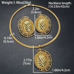 Ensemble de bijoux en or plaqué 14 carats à la mode italienne, boucles d'oreilles et pendentif - Product Image 6