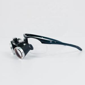 Loupe portable 2.5X Opération médicale chirurgicale Loupes binoculaires Verre optique Loupes dentaires avec LED - Product Image 5