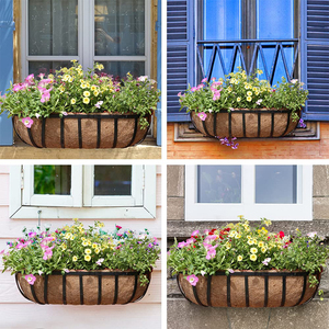 Jardinière suspendue auto-arrosante en fibre de coco avec système de rétention d'humidité du sol pour la maison et le jardin - Product Image 6