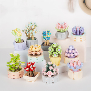 Mini Blocs de Construction en Plastique Fleurs en Pot DIY Modèle Jouet Bricolage Bouquet de Roses Succulentes Briques Décoration Végétale Ornement de Bureau Cadeau - Product Image 1