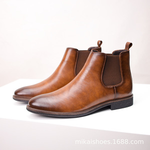 Nouvelles bottines Chelsea pour hommes, chaussures pour hommes de style britannique avec finition vieillie, bottines courtes et bottines à la cheville rétro à la mode - Product Image 1