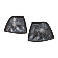 2Pcs Boîtier de phare d'angle de voiture L R Clignotant Parking Indicator Bezel Cover 63138353279 63138353280 pour BMW E36 Sedan 92-98