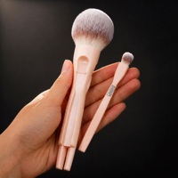 Lot de 4 pinceaux de maquillage magnétiques en gros pour usine – Pinceaux cosmétiques, pinceau poudre, pinceau estompeur, pinceau fard à paupières