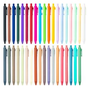 Stylo en plastique de couleur unie haut de gamme de vente chaude personnalisable pour l'utilisation d'<span class=keywords><strong>étudiant</strong></span> d'écriture d'école de bureau - Product Image 2