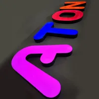 Lettres lumineuses LED RGB pleine couleur IP65 résistantes aux intempéries, enseignes 3D en acrylique et acier inoxydable pour l'extérieur et l'image de marque des bâtiments
