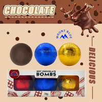 Prix d'usine Délicieux Chocolat chaud Chocolat au lait noir Motif boule Accepte la personnalisation Boule de chocolat solide pour les fêtes Bombe de chocolat