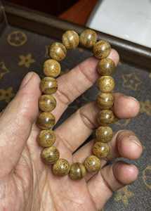 กำไลข้อมือไม้กฤษณาเขตรักษาณาราษฎร์ ขนาด 10–12 มม. วัสดุคุณภาพพรีเมียมจากไม้เก่าแก่ – กลิ่นหอมดั้งเดิมทรงพลังพร้อมกลิ่นหวานสดชื่น - Product Image 3