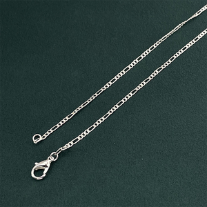 2MM 폭의 실버 도금 황동 피가로 링크 체인 목걸이 (여성/남성 패션 주얼리) - Product Image 3