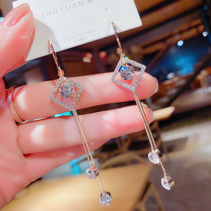 Boucles d'oreilles clous en cristal JC, diamant brillant, pour femmes, boucles d'oreilles en strass, style chandelier - Product Image 2