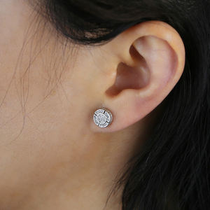 Nuevo Hip Hop hombres niño joyería de moda <span class=keywords><strong>Micro</strong></span> Pave 5A CZ Sparking Star Stud pendiente negro blanco Mini círculo cuadrado oreja Stud - Product Image 5