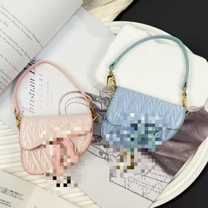 Nouvelle Tendance Mode : Mini Sac Poupée en Cuir PU, Étui pour Écouteurs, Porte-clés de Voiture, Breloque, Porte-monnaie à Fermeture Éclair, Boîte Mystère pour Enfant - Product Image 2