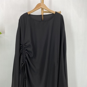 Abaya Negra de Color Sólido con Diseño de Mariposa y Cintura Ajustable con Cordón para Mujeres Musulmanas, Ideal para Celebrar el Eid (1477) - Product Image 5