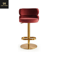 Tabourets de bar sans bras réglables pivotants modernes de luxe italiens avec base ronde en acier inoxydable