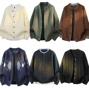 Chaqueta <span class=keywords><strong>Cárdigan</strong></span> de Punto Estilo Académico Retro para <span class=keywords><strong>Hombre</strong></span> 2025, Chaqueta Suéter Informal a Rayas con Botones para Invierno y Otoño, Talla Grande - Product Image 1