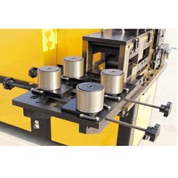 Machine automatique de gaufrage à froid pour tôles de fer forgé avec contrôle PLC haute précision pour la décoration de portes, de portails et de clôtures
