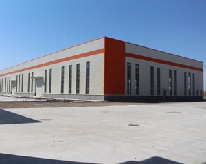 Estructura de acero ligera prefabricada pesada para oficinas de gran altura/proyectos civiles de construcción Doblado para soldar acero de corte - Product Image 2