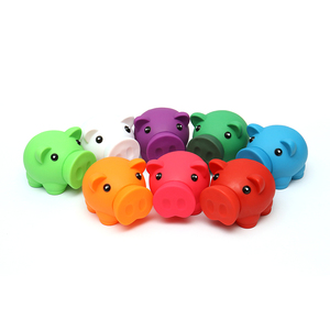 Hucha <span class=keywords><strong>de</strong></span> plástico con forma <span class=keywords><strong>de</strong></span> cerdo <span class=keywords><strong>de</strong></span> PVC irrompible, barata y al por mayor - Product Image 2