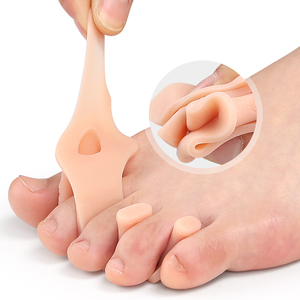 Correcteur d'orteils à double trou pour hallux <span class=keywords><strong>valgus</strong></span> et correction des superpositions d'orteils, pour hommes et femmes, en matériau SEBS souple, anti-frottement, avec attelle et coussinet d'orteil - Product Image 3