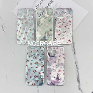 Per ragazze iPhone 16 Pro Case - IMD, piccolo fiore decorazione, scintillante, protezione per lenti - Product Image 3