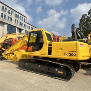 รถขุดตีนตะขาบ Komatsu PC200-6 มือสอง คุณภาพเยี่ยม น้ำหนัก 20 ตัน ขนาด 1.0 ลูกบาศก์เมตร รถขุดไฮดรอลิกมือสอง PC200-6 - Product Image 1