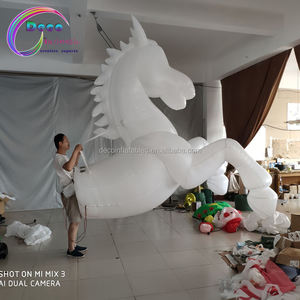<span class=keywords><strong>Costume</strong></span> Gonfiabile da Cavallo Unicorno con Illuminazione LED per Carnevale e Parate - Product Image 6