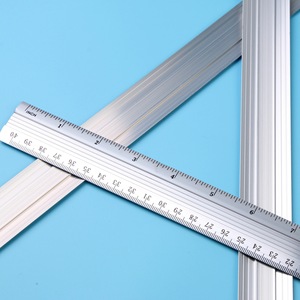 <span class=keywords><strong>Regla</strong></span> Recta de Aleación de Aluminio de 15/20/30/<span class=keywords><strong>40</strong></span>/50/60 <span class=keywords><strong>cm</strong></span>, <span class=keywords><strong>Regla</strong></span> Metálica para Oficina y Dibujo, Venta al Por Mayor - Product Image 3
