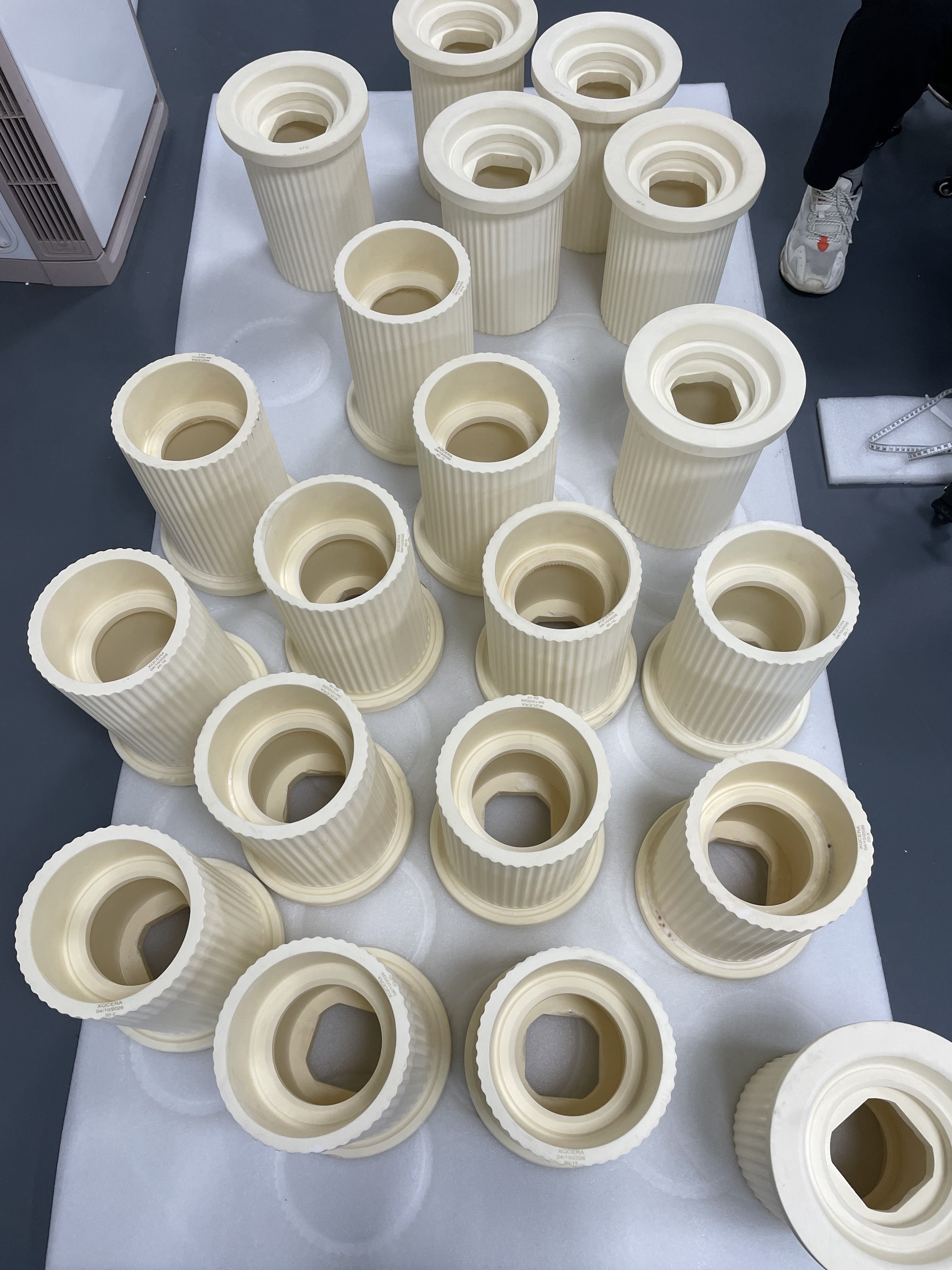 Textile Ceramic <strong>Cable</strong> <strong>Guide</strong> Large Size High Wear Resistant Alumina/Zirconia Yarn <strong>Cable</strong> <strong>Guide</strong> for Textile Machinery, OEM
