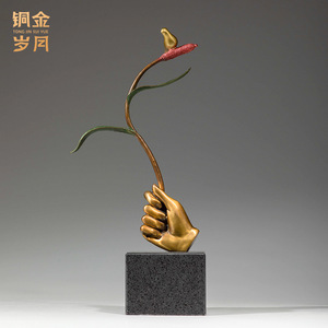 Escultura de Rosas en Cobre y Oro, Flor en Rama, Decoración Artística para Sala de Estar, Regalo para el Día de San Valentín - Product Image 4