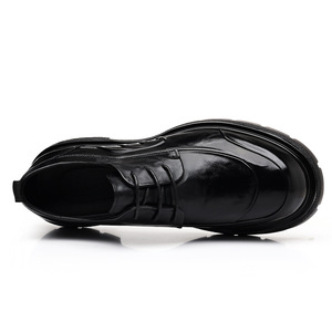 Chaussures de mariage pour hommes en cuir véritable et en cuir de style Oxford, chaussures habillées classiques à lacets pour hommes - Product Image 2