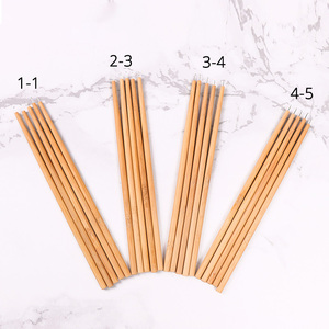 Crochet de <span class=keywords><strong>perruque</strong></span> professionnel pour aérer les perruques à dentelle frontale, aiguille à Long manche en bois avec support, 4 tailles différentes - Product Image 3